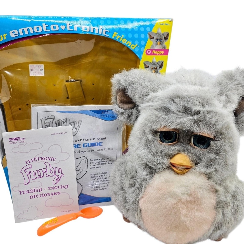 FURBY 2005 Hasbro Tiger 59294 Gray Pink Hair Blue Eyes Tested Works Excellent
